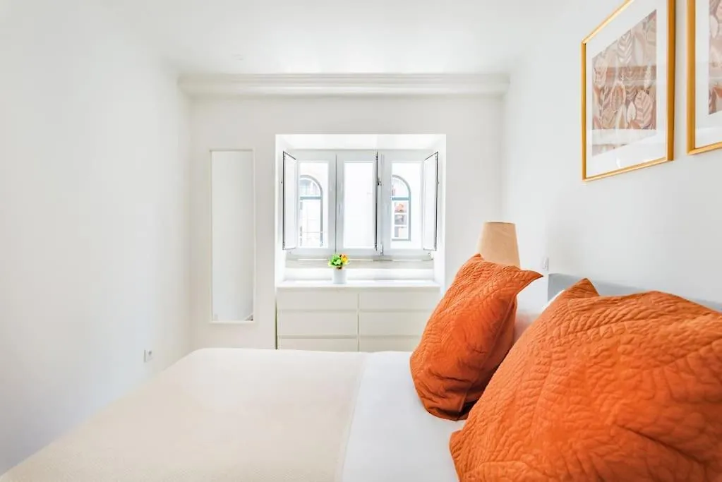 Seaside Modern Flat I At Historical Cascais Apartment