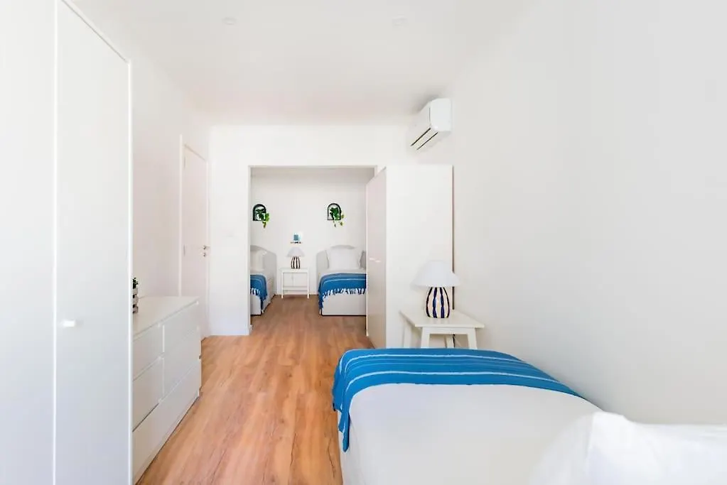 Seaside Modern Flat I At Historical Cascais Apartment